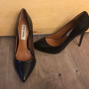 Steve Madden black Proto pumps heels size 6 1/2